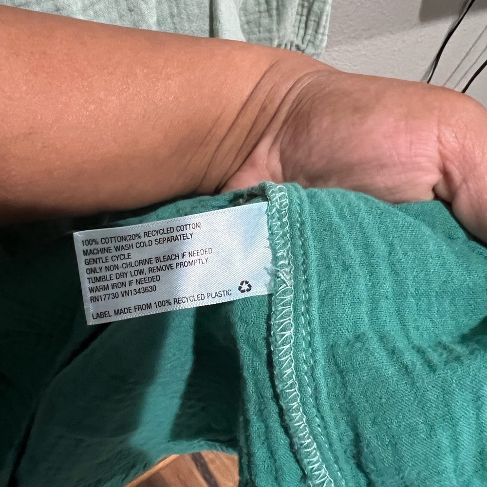 Universal Thread Mint Ombre Blouse - Picture 3 of 3